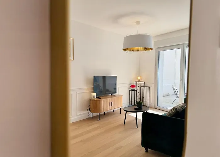 Patio Signature - Coeur De Apartment